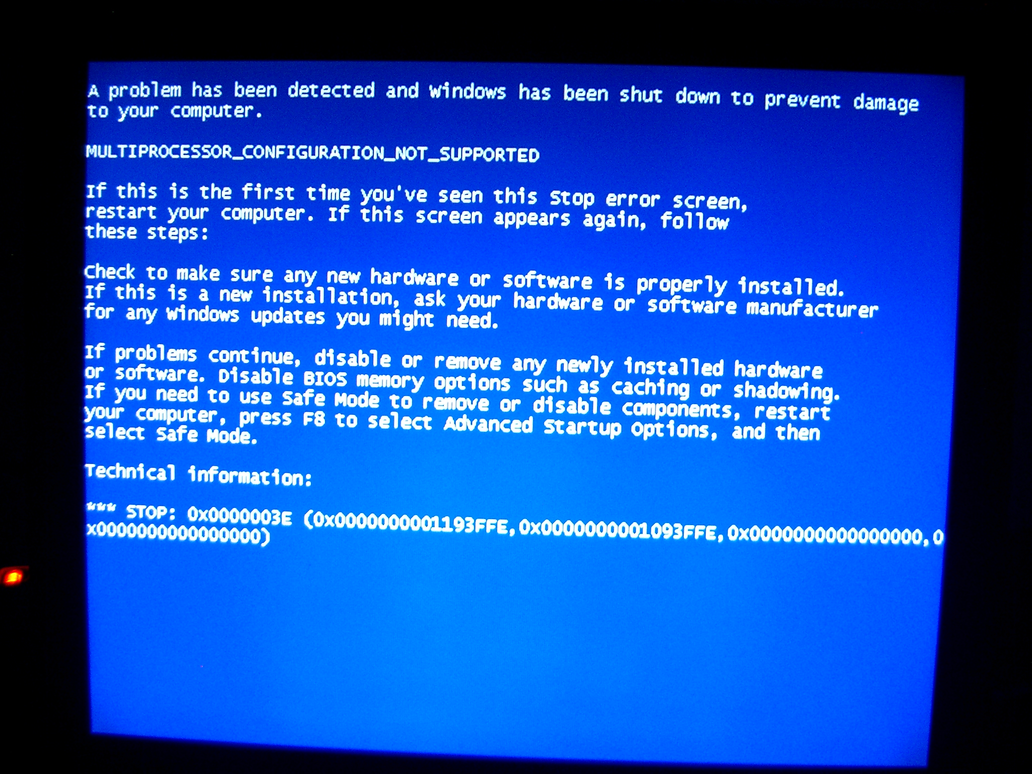 А50 постоянно перезагружается. A problem has been detected and Windows. Синий экран жесткий диск. A problem has been detected and Windows синий экран. A problem has been detected and Windows has been shut down что делать.